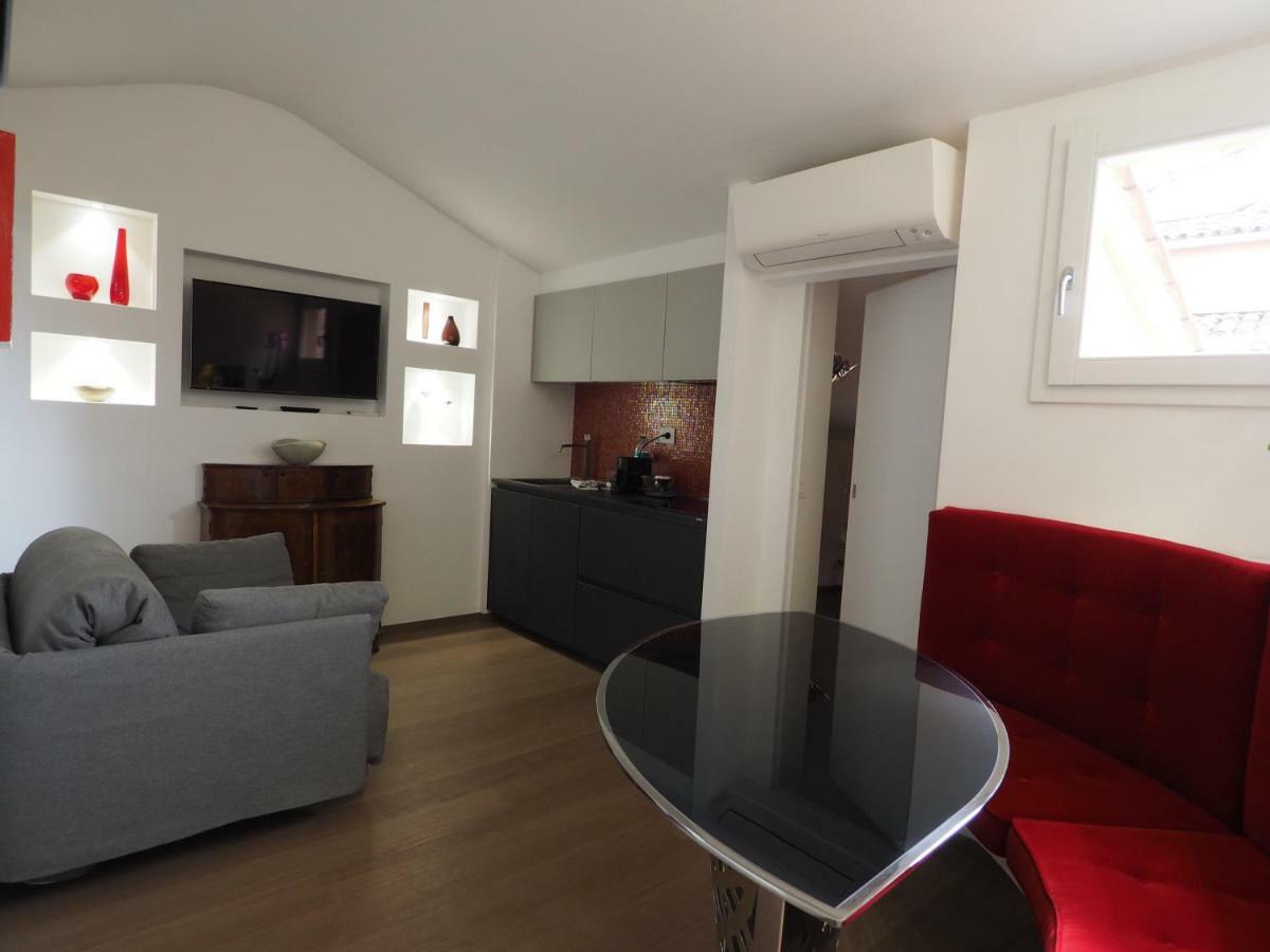 Tetti Rossi Appartement Bologna Buitenkant foto